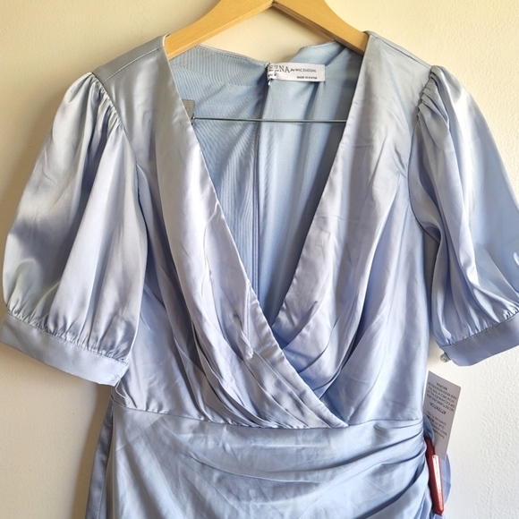 Ieena for Mac Duggal, Short Puff Sleeve Faux Wrap Mini Dress,Powder Blue, Size 4 - Picture 6 of 12
